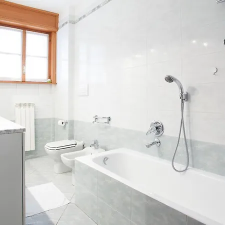 Italianway - Aosta Daire Milano